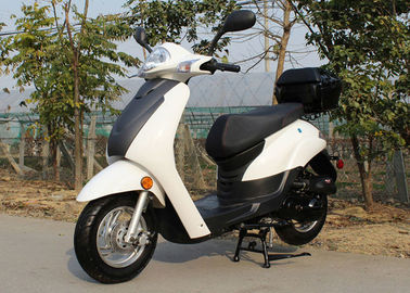 Horizontal Type 50cc High Power Scooter 2.5L Oil Consumption 4 Stroke