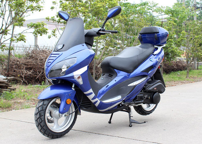 Four Colors Gas Moped Scooter With Windshield CVT , Fast Speed Motor Scooter 150cc