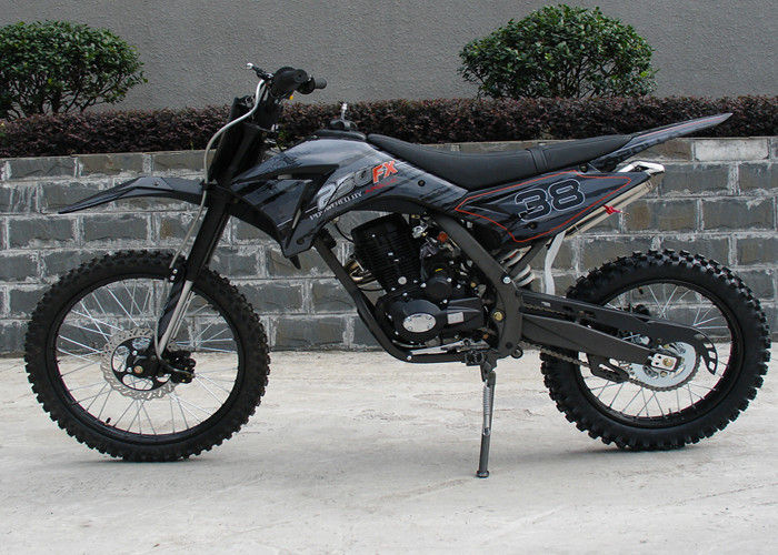 Apollo Style 250cc Dirt Bike Motorcycle Black With Manual Transmission 8L Oil Tank