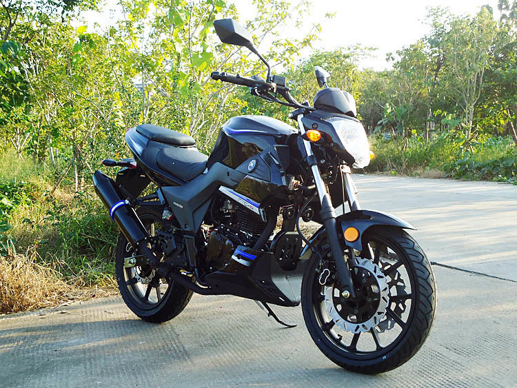 Air Cooled High Powered Motorcycles 250cc Single Cylinder Motorcycle With Signal Lights