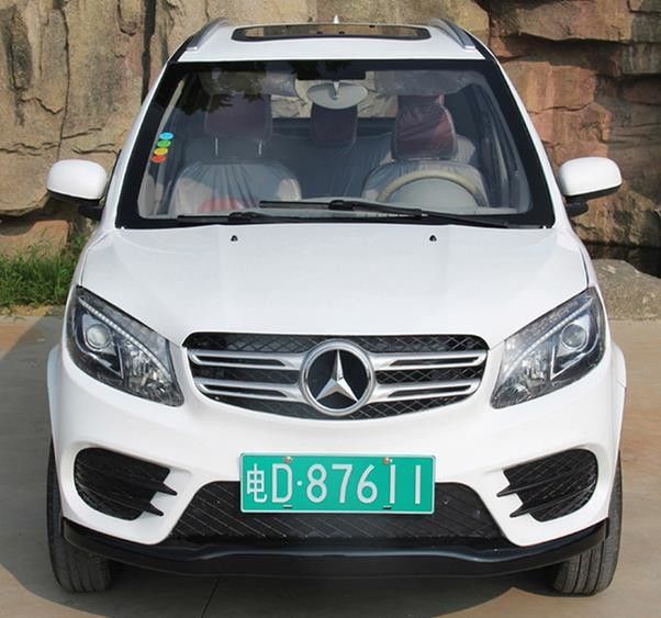 5 Doors Electric Powered Vehicles , 15kw Electric Motor Car With 4 Seats / Air Conditioner