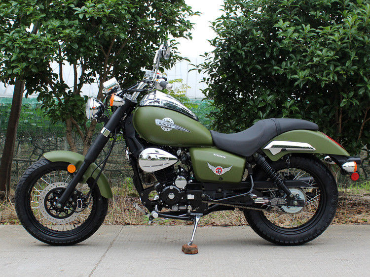 Army Green 250cc Bobber Chopper 90 Km / H Low Oil Consumption With 5 Manual Transmission