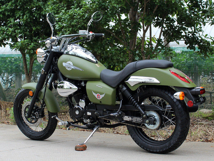Army Green 250cc Bobber Chopper 90 Km / H Low Oil Consumption With 5 Manual Transmission