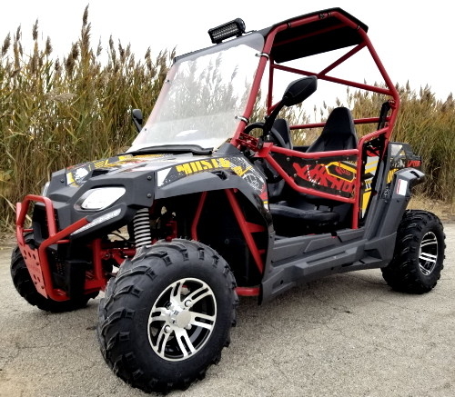 UTV 170 MaX Utility Vehicle Gas Golf Cart With Windshield Oversized Tires Custom Rims / Suspension