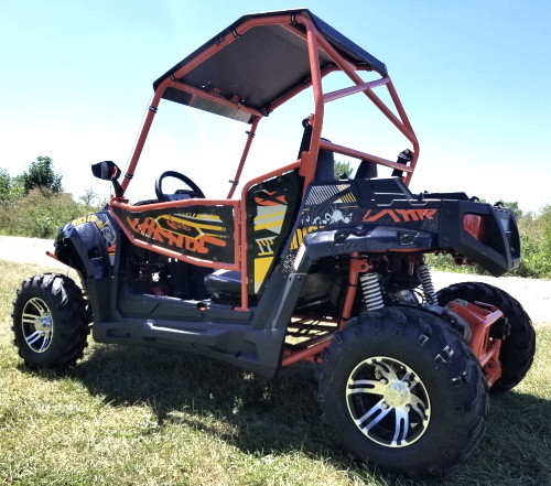 UTV 170 MaX Utility Vehicle Gas Golf Cart With Windshield Oversized Tires Custom Rims / Suspension