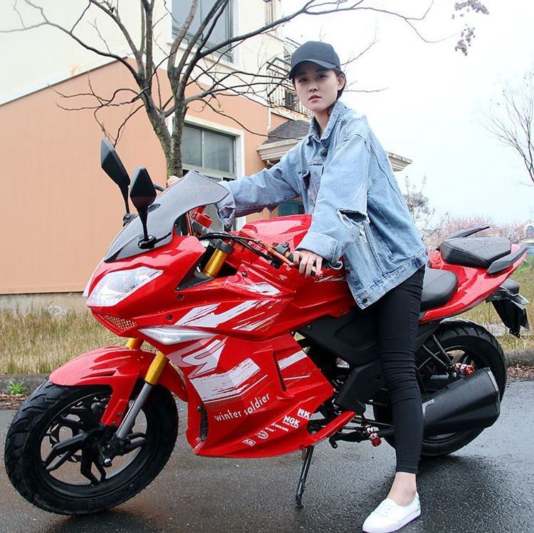 Single Cylinder 150cc High Powered Motorcycles 2 Seater Motorcycle For Adults