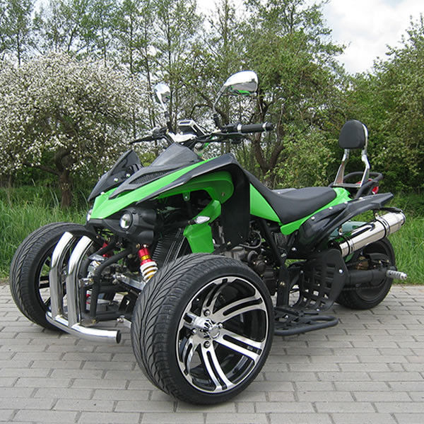 Купить трицикл в белоруссии. Armada Trike 250cc. CF Moto трицикл. Трайк трицикл 2.4. Трицикл mh666p.