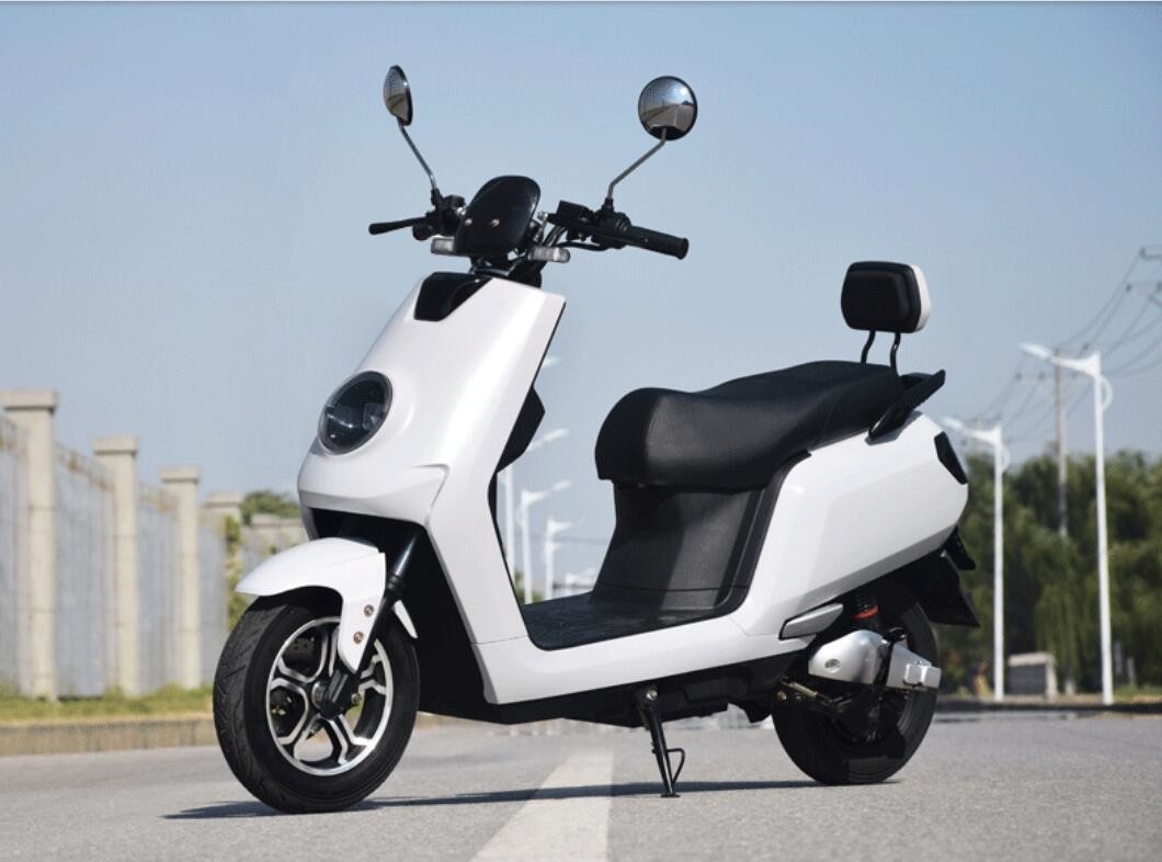 1000W Electric Moped Bike 60km/H Max Speed Niu Electric Scooter Central Motor